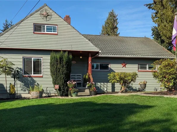 24116 52nd Avenue W, Mountlake Terrace, WA 98043