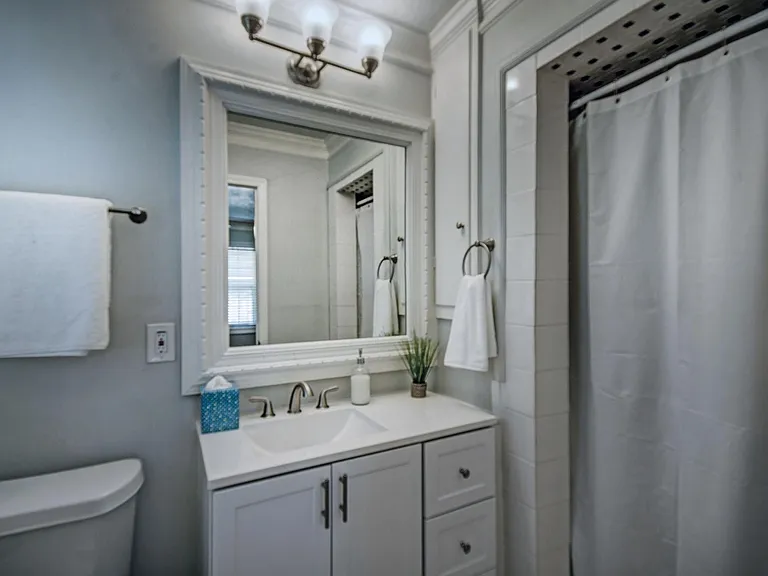 731 Reddoch Dr — Photo 9