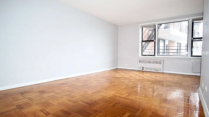 Rented by BRICK & GALO REALTY CORP | media 6