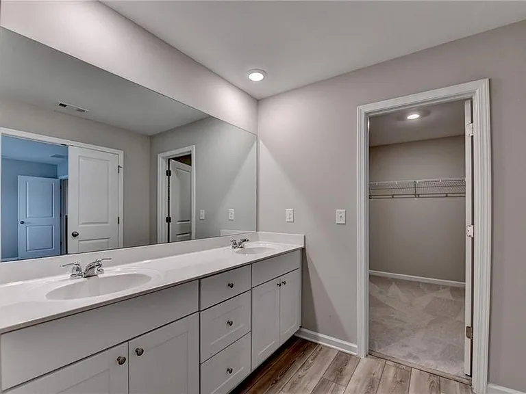 4335 Magpie Dr — Photo 40
