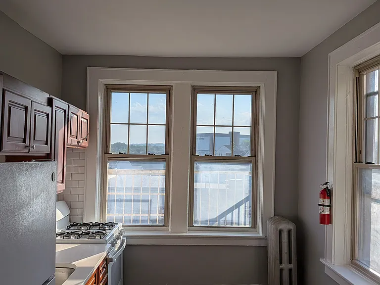 380 Bloomfield Ave #304A — Photo 15