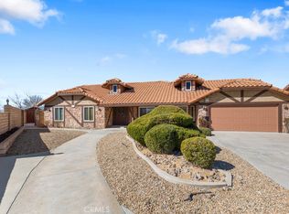 16071 Wimbleton Dr, Victorville, CA 92395