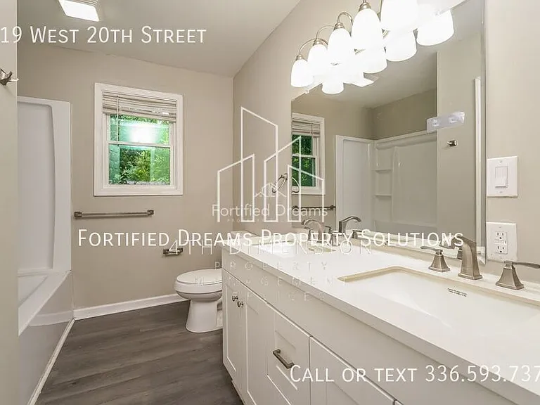 519 W 20th St — Photo 11