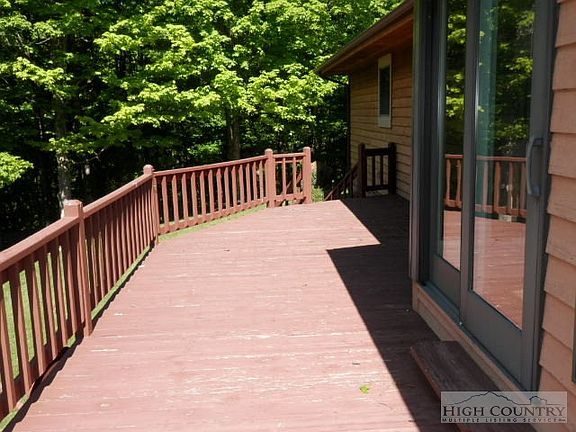 5th image of 112 Eagle Ridge Drive