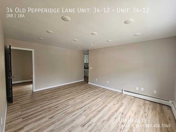 2nd image of 34 Old Pepperidge Ln Unit 12
