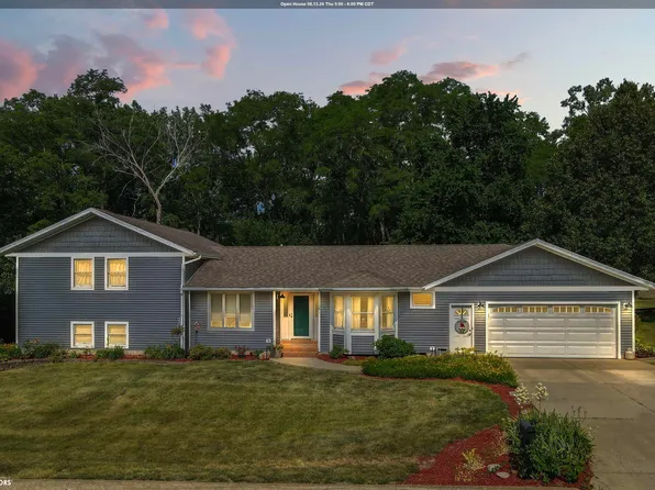 106 Hickory Cir, New London, IA 52645