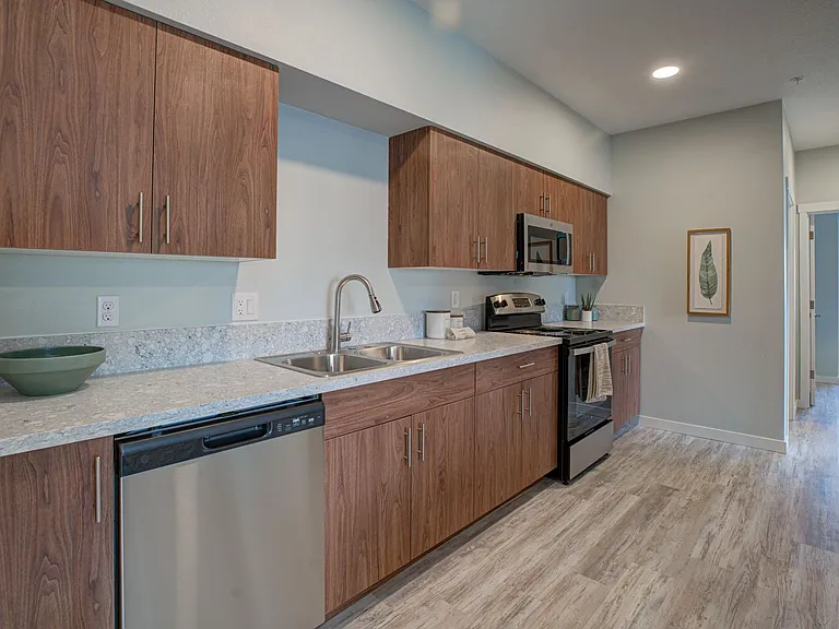 Colima Apartments — Photo 25