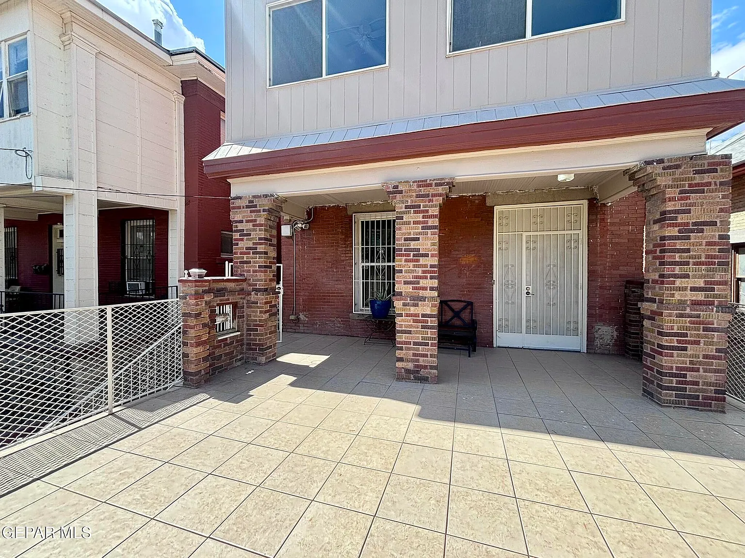 4 bed, 3.0 bath, 3517 sqft, $3,495 — Photo 2