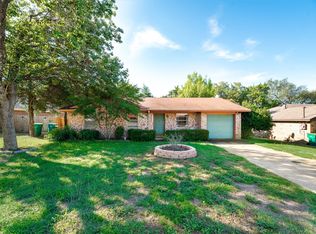 508 Springtime Dr, Cedar Hill, TX 75104