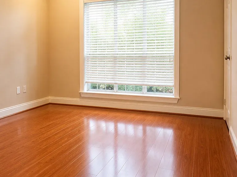 14218 Swallowfield Dr — Photo 15