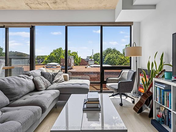 5th image of 246 Logan Ave #325