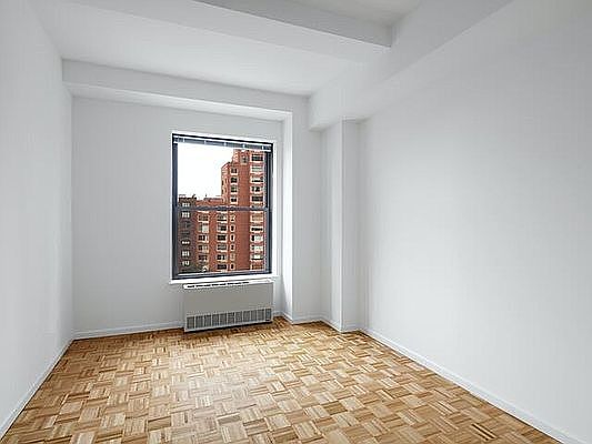 1st image of 102 Greenwich St #10L