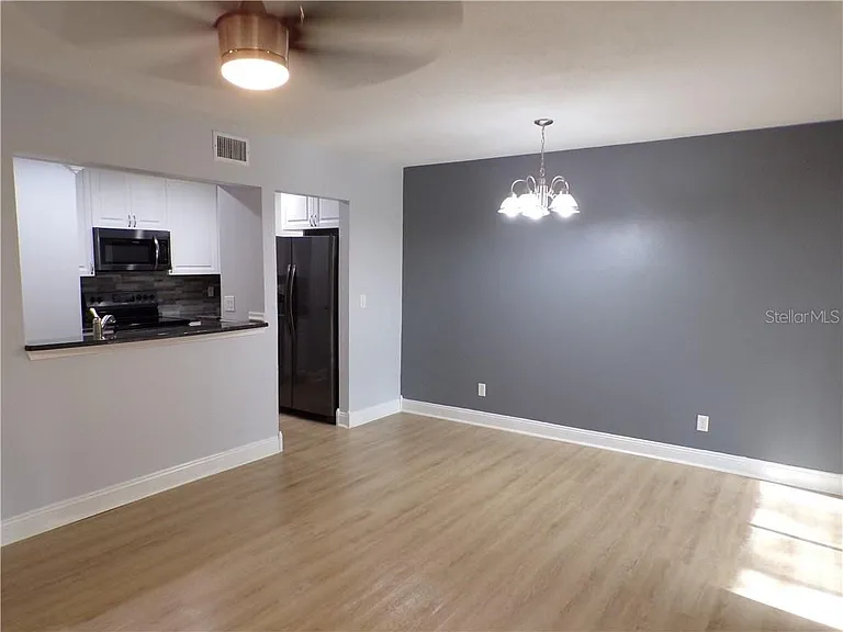 110 Cypress Woods Ct #2B — Photo 6