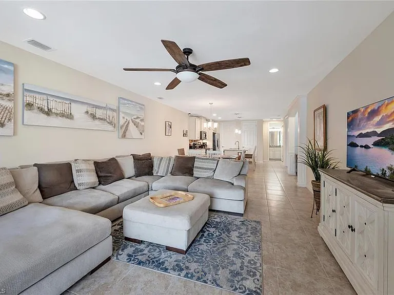 14940 Edgewater Cir — Photo 8