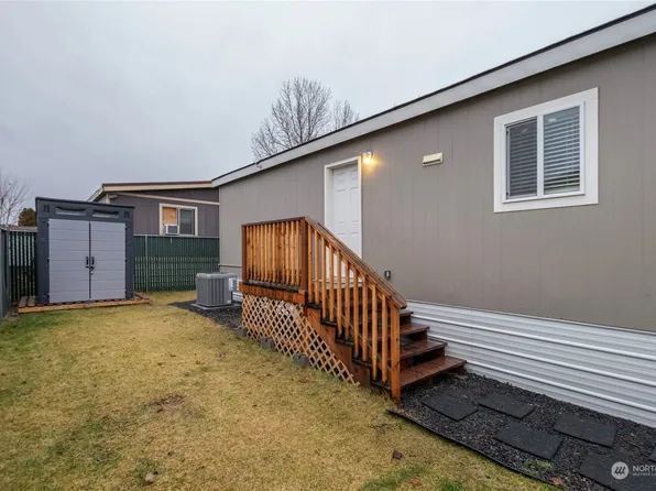 900 N Grape Drive #94, Moses Lake, WA 98837