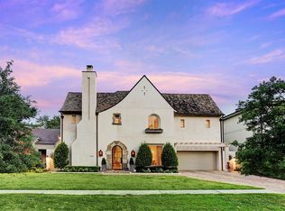 3713 Locke Ln, Houston, TX 77027