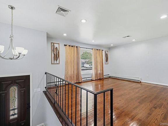 5th image of 1 Brewster Drive
