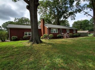 1115 Elizabeth Ct, Newport News, VA 23605