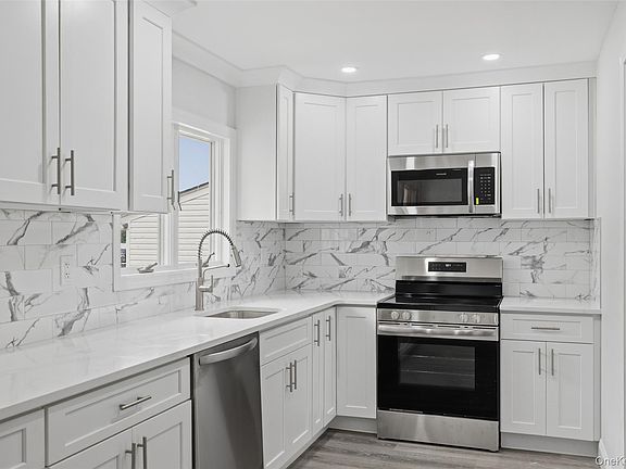 4th image of 4146 new york Avenue