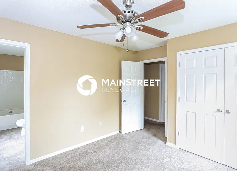 4800 Farmview Dr — Photo 10
