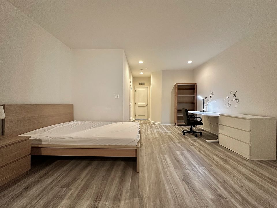 owner bed