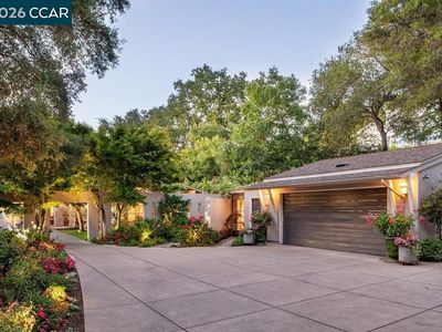 371 Camino Sobrante, Orinda, CA, 94563