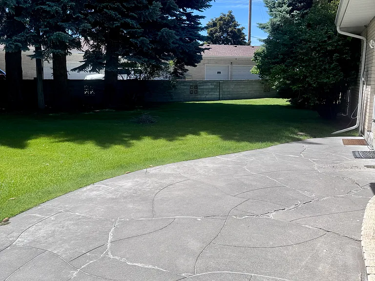 487 Gustafson Dr — Photo 19