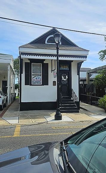 Listing photo