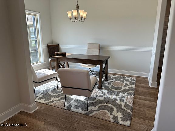 4th image of 3764 Andreas Dr