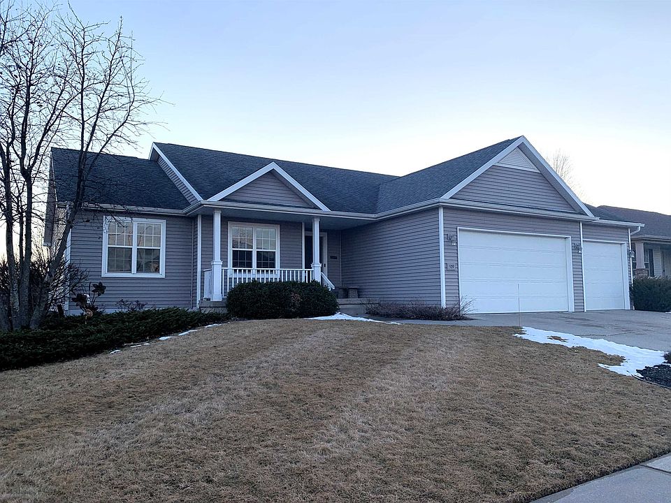 1st image of 529 Vista Cir