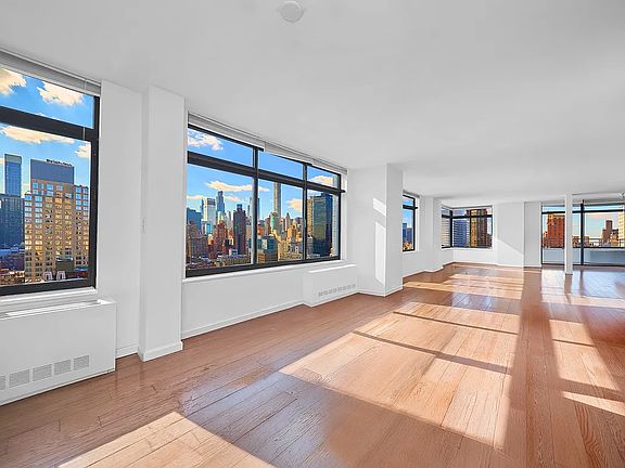 5th image of 400 E 70th St APT 2702