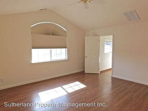 5th image of 281 Swenson Ct