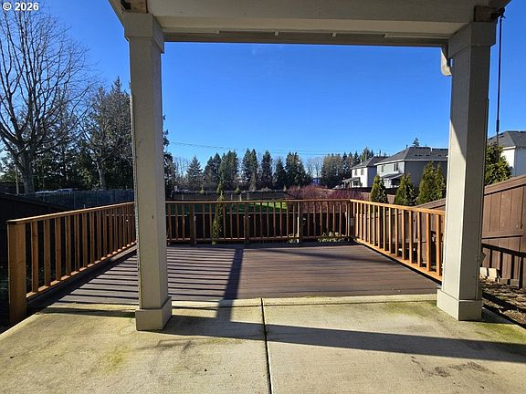 4th image of 14504 NE 18th Ct