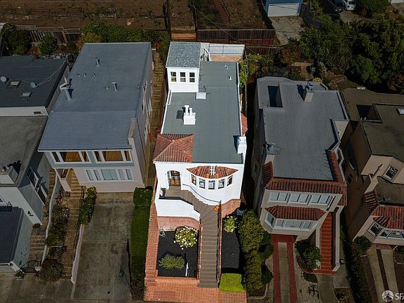 5th image of 126 Granville Way