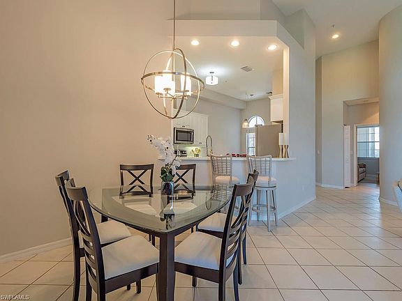 4th image of 1600 Clermont Dr Unit 402