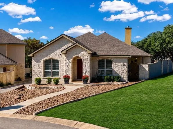 150 Saint Andrews Loop, Kerrville, TX 78028