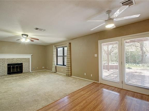 5th image of 8920 Black Oak St