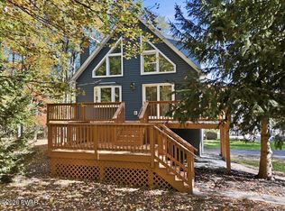 1059 Lakeland Dr, Lake Ariel, PA 18436