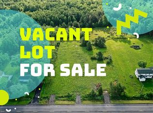 Fisk Rd, Lockport, NY 14094