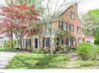 2367 Amesbury Rd, Akron, OH 44313