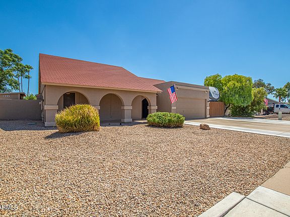 3rd image of 8743 W CAROL Avenue