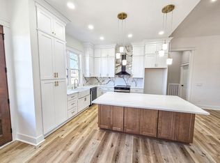 1601 Old Estill Springs Rd, Tullahoma, TN 37388