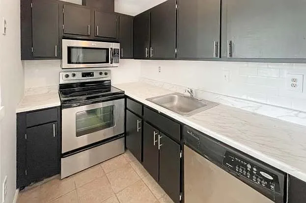 20-103 Delar Pkwy — Photo 7