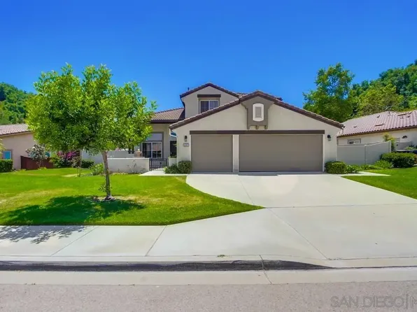 3207 Meadow Side Pl, Escondido, CA 92027