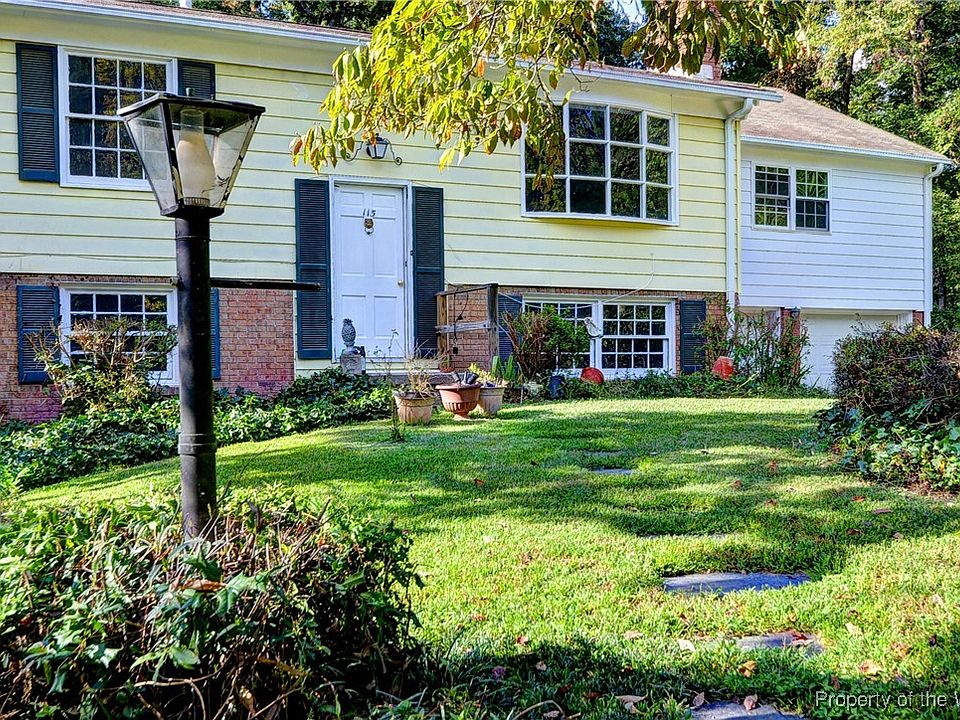 1st image of 115 Canterbury Pl