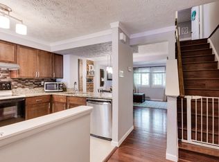 1658 Harvest Green Ct, Reston, VA 20194