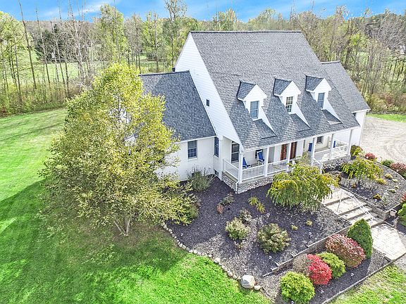 2nd image of 6275 Stewart Ln