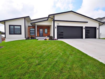10088 Queensland Rd, West Des Moines, IA, 50266