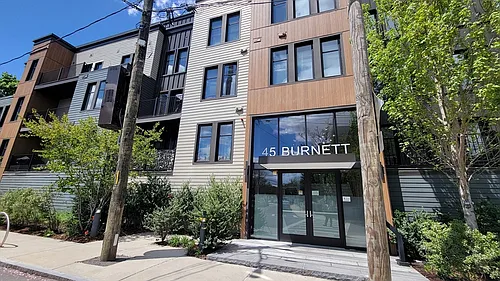 45 Burnett St #206 Photo 1