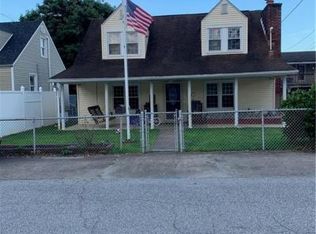 20 1/2 Cloverleaf Cir, Charleston, WV 25306